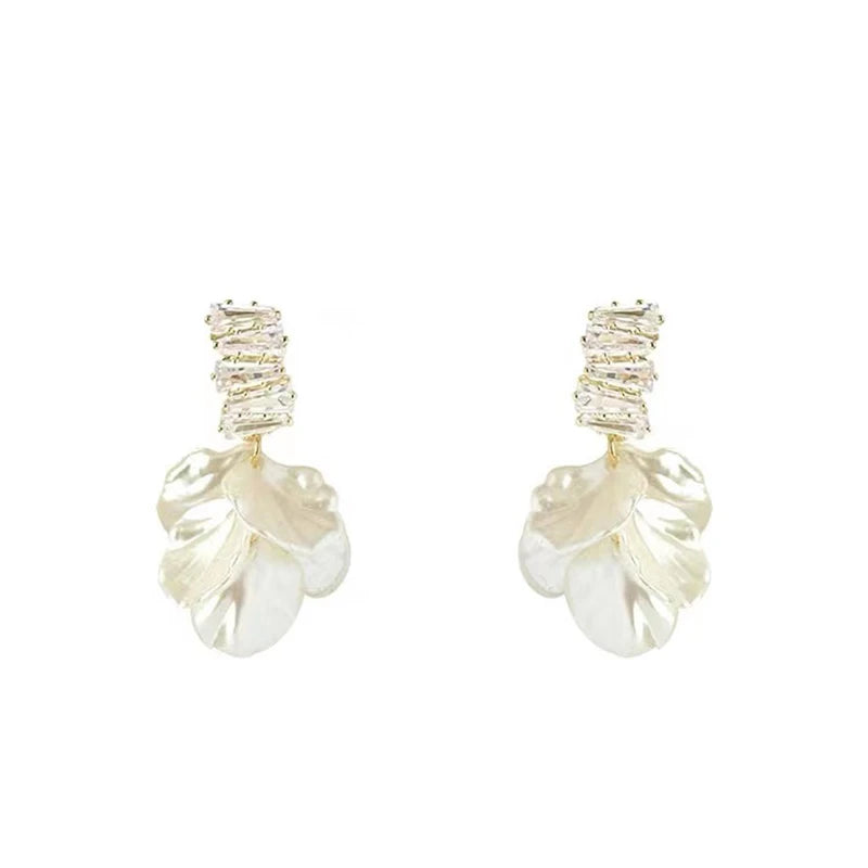 Silvi Earrings