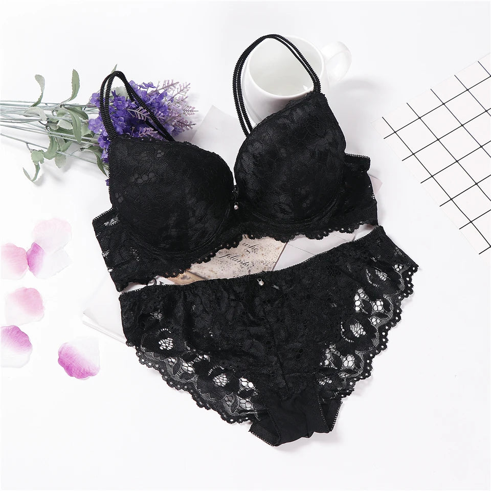 Luvina Lingerie Set