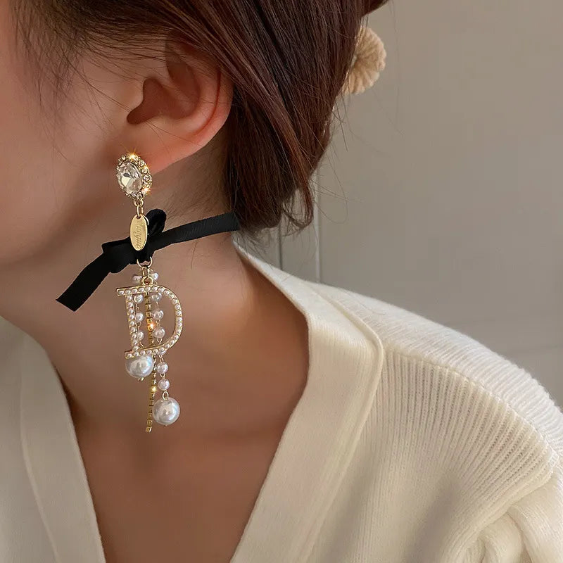 Mellanea Earrings