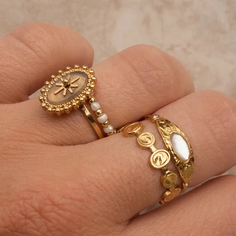 Avenati Rings