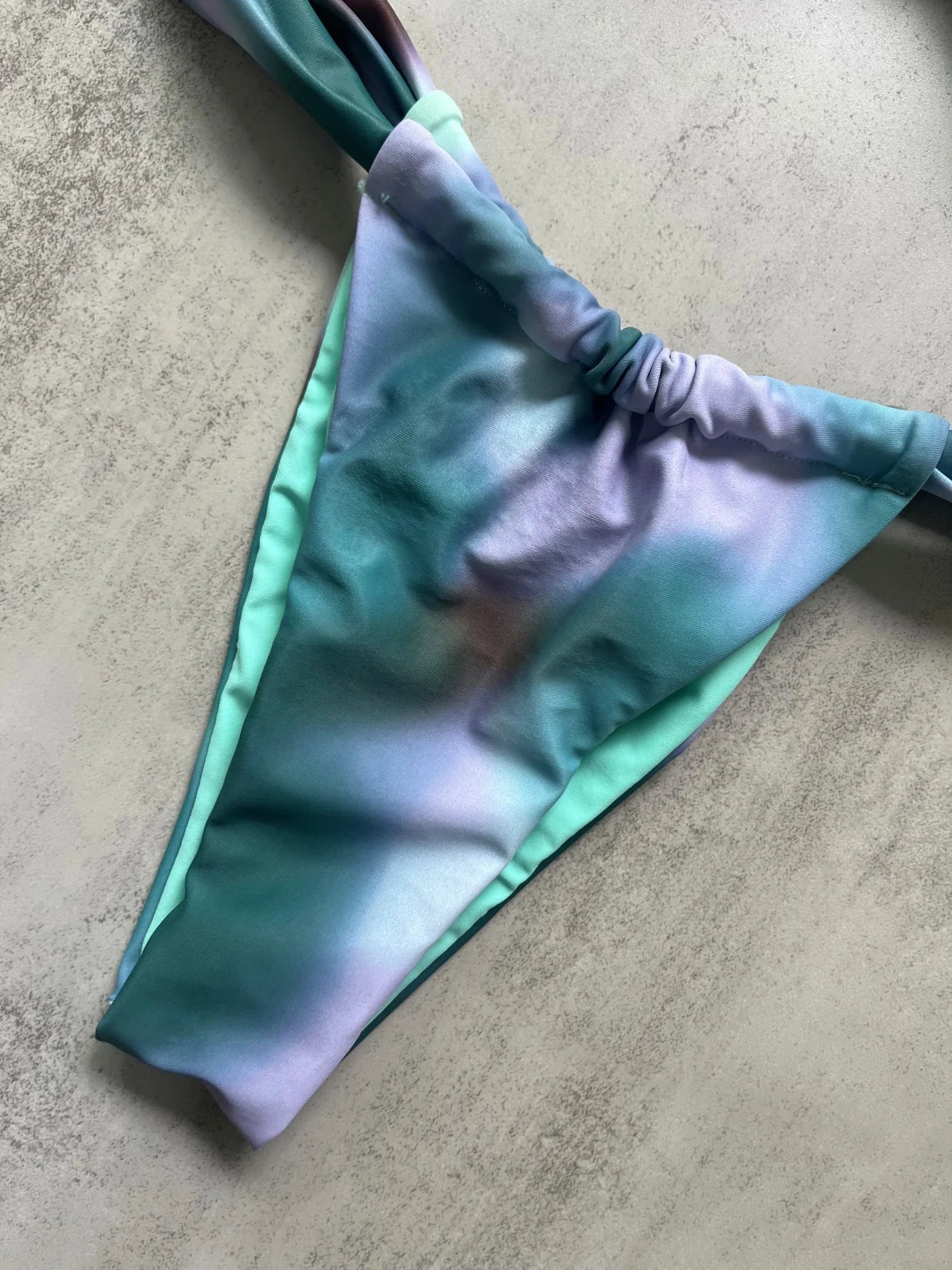 Umi Bikini