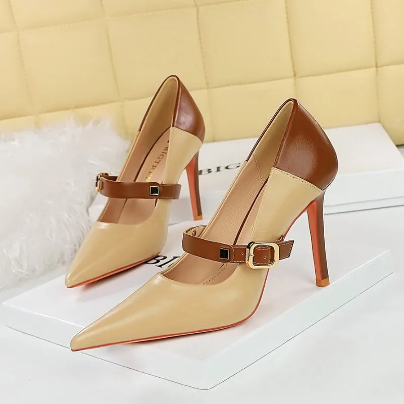 Lucie Heels