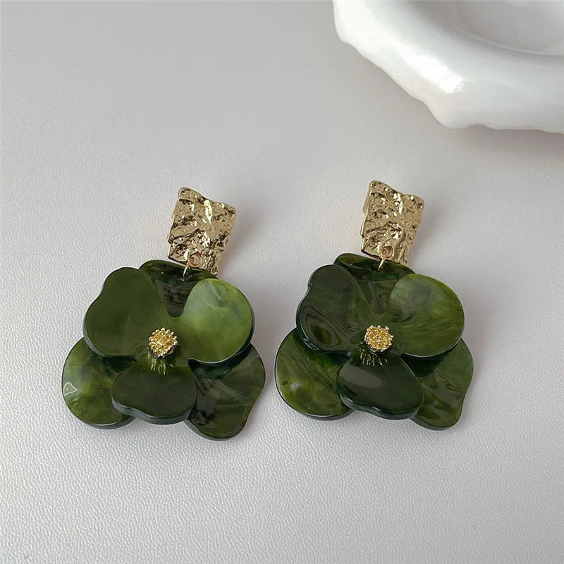 47945553346859