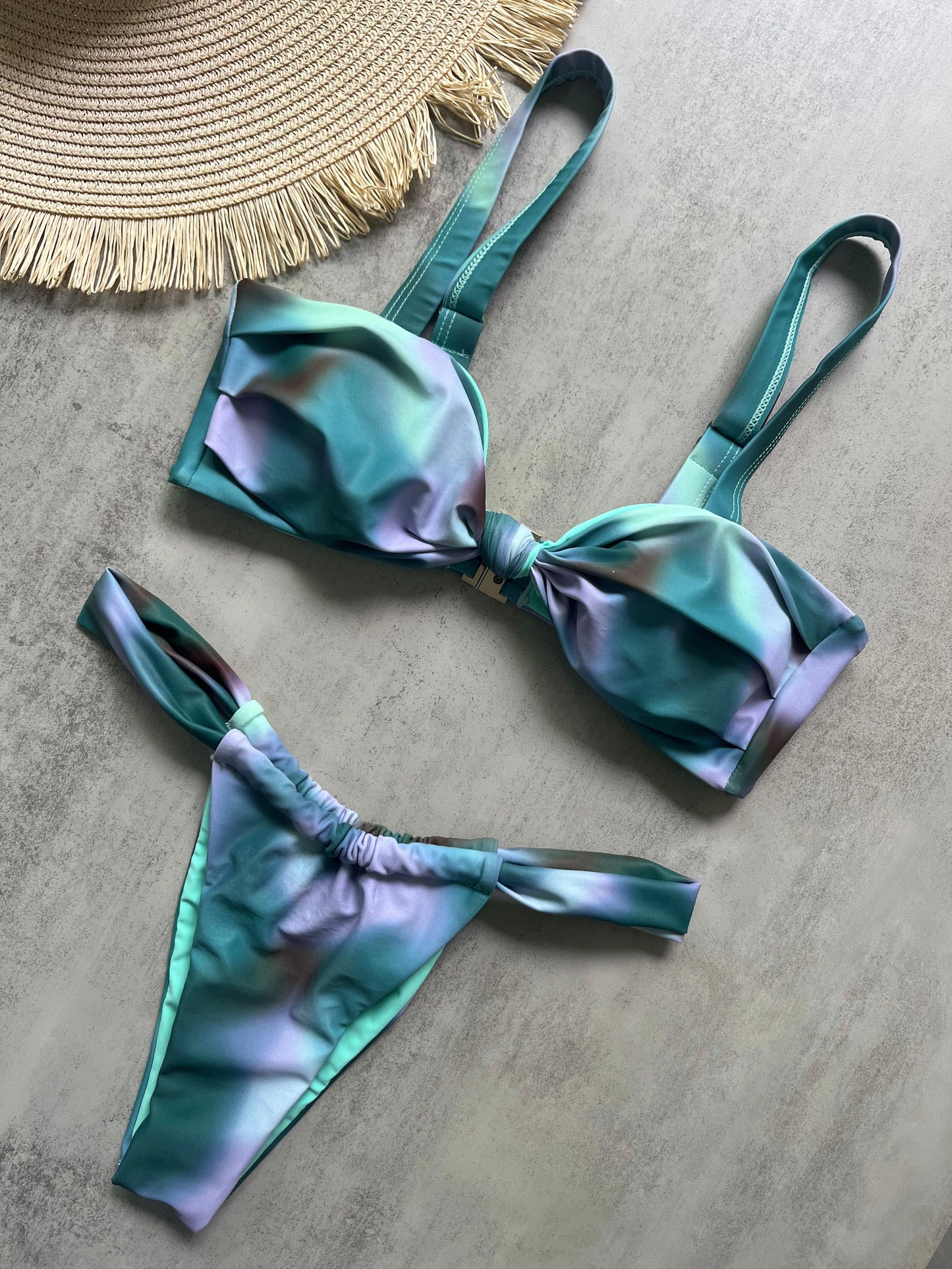 Umi Bikini