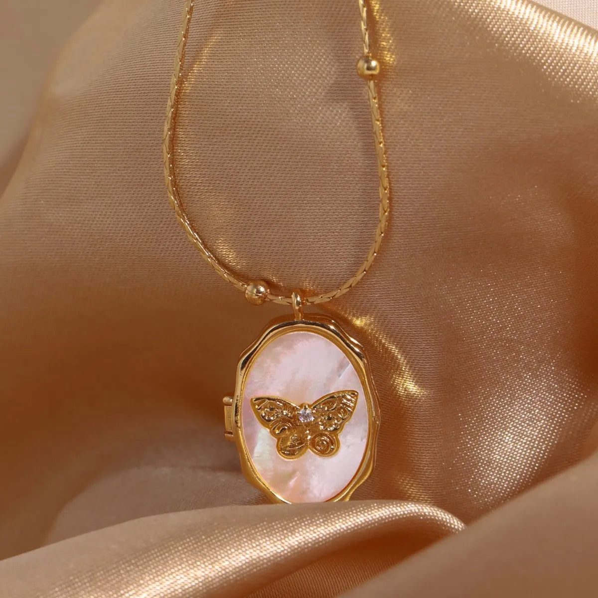 Val Necklace