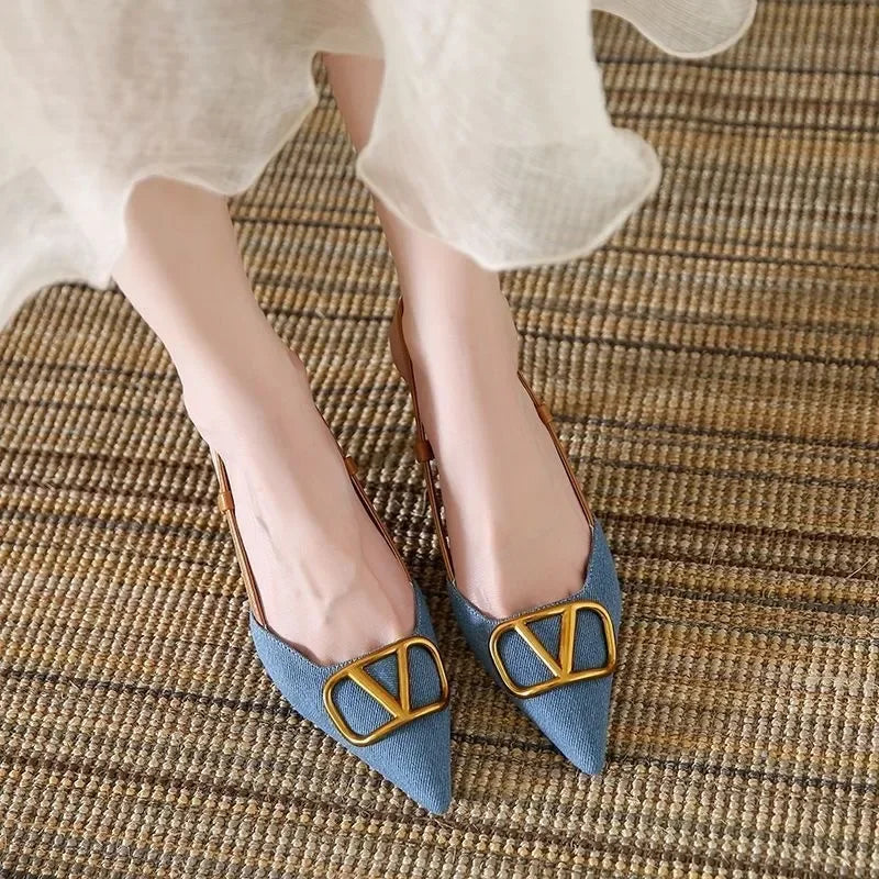Darla Heels