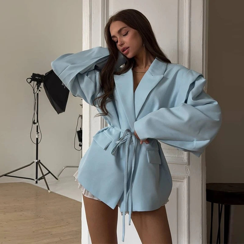 Nicola Blazer