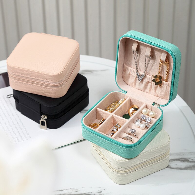 Amaia Jewelry Organizer