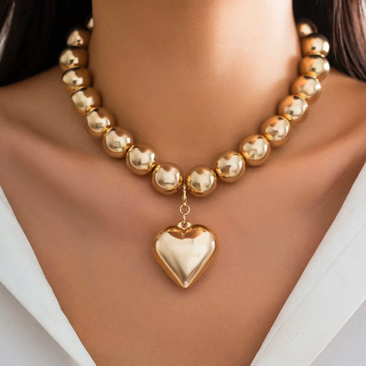 Corazon Necklace