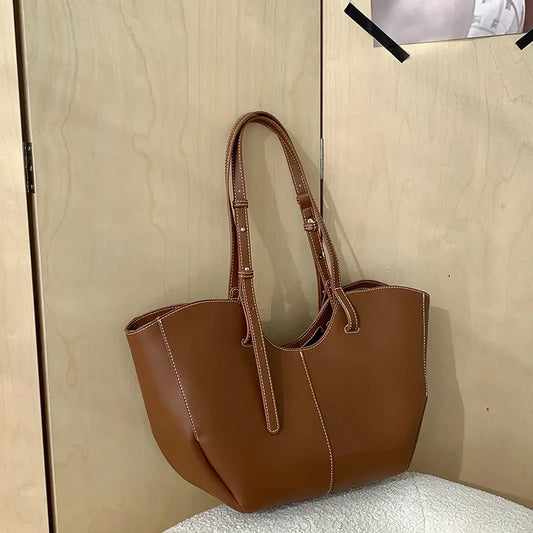 Nicola Bag