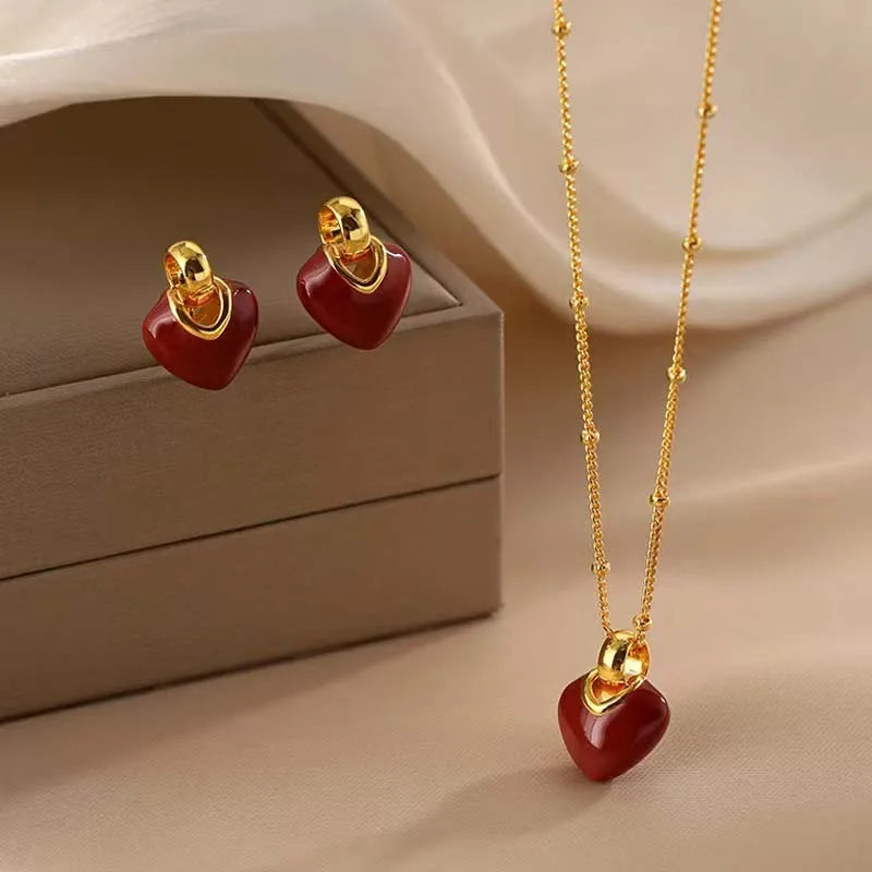 Blancanieves Necklace Earrings Set