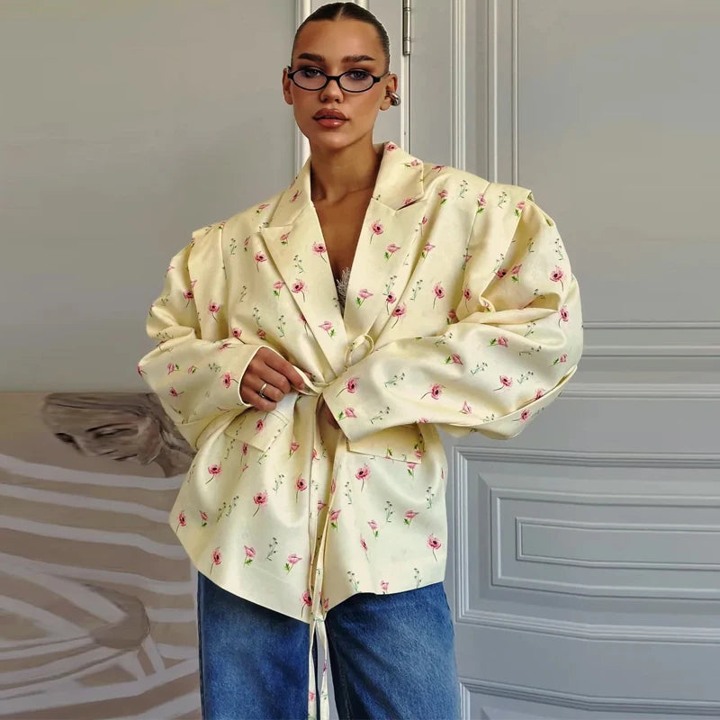 Nicola Blazer