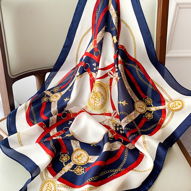 Dione Scarf
