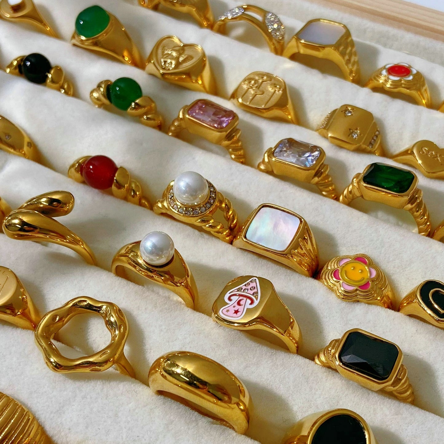 Fabiola Rings